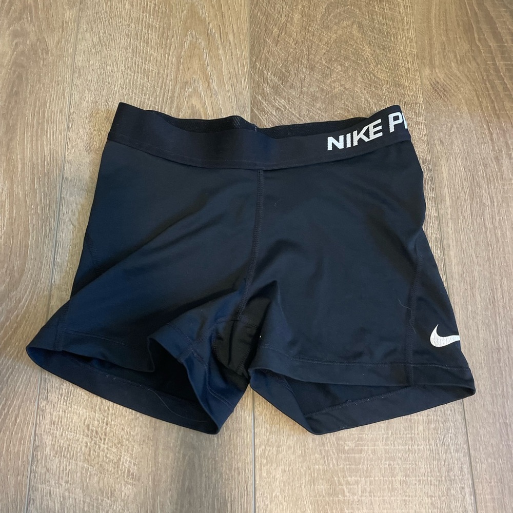 COPY - Small Nike pros
